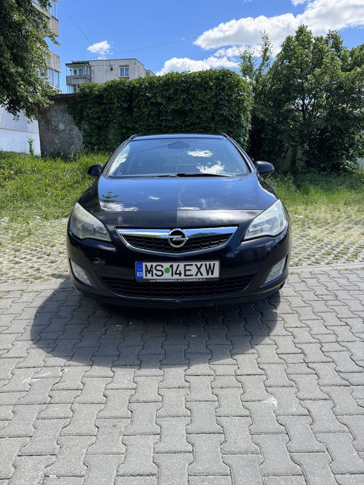 OPEL Astra 2011 — imagine 3