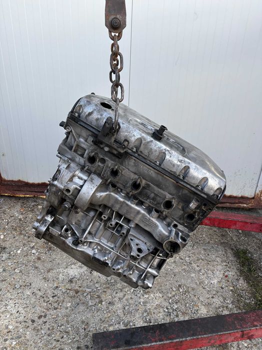 MOTOR 2.5 TDI 2461 cmc 131 CP tip AXD VW Transporter T5 CARAVELLE 2008