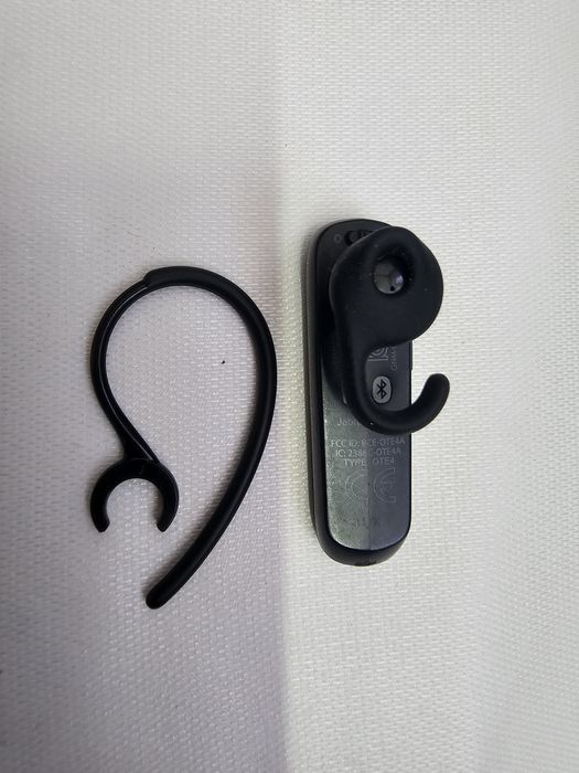 Блютуз гарнитура