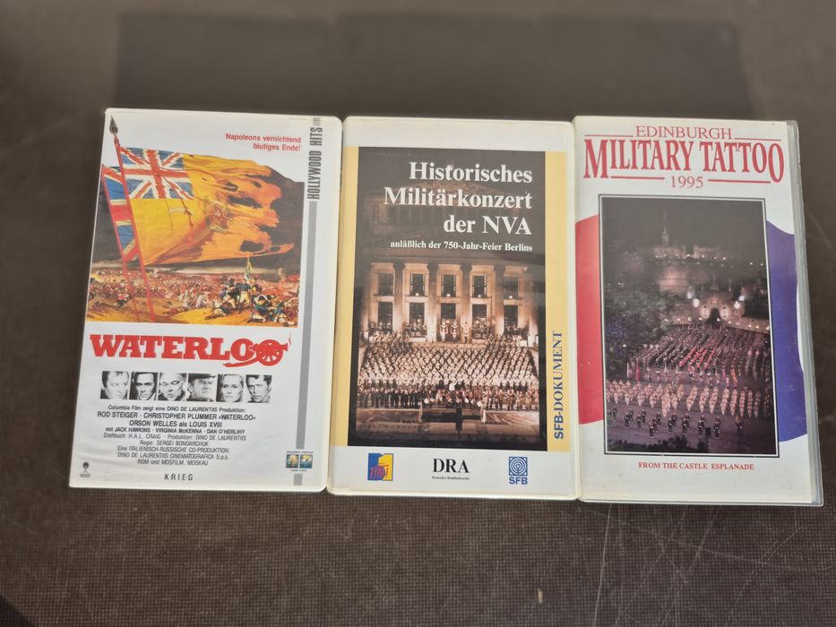Vând 7 casete video VHS originale de la 80- 120 minute colectie filme Documentare military, Razboi Hitler