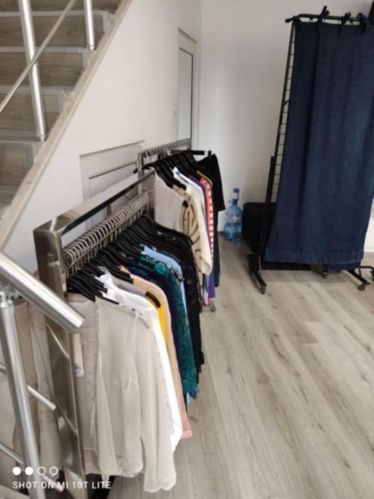 Ликвидация на оборудване магазин за дрехи в гр. Ямбол