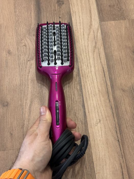 Perie de indreptat parul Babyliss Liss Brush 3D HSB100E