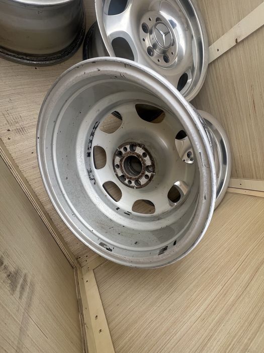 Диски на мерседес оригинал 16