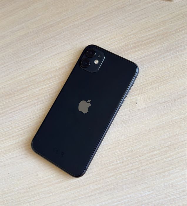 IPhone 11,  64 гб