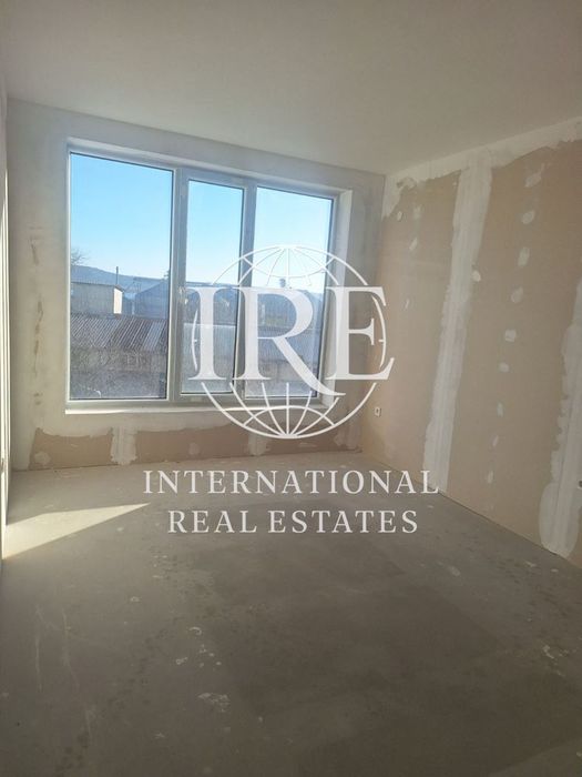 Продава се Двустаен апартамент в Варна, Трошево - 72 кв.м за 1169 €/кв.м - Снимка #4