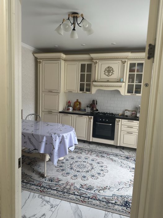 Частный двухэтажный дом