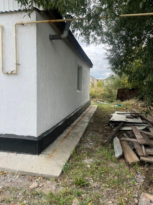 Продам дом. В городе. Газ, вода в доме