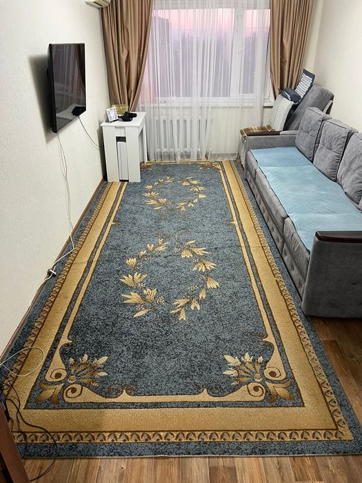 Продам ковёр 2×5