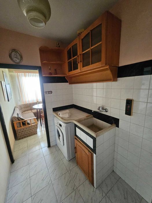 Продава се Тристаен апартамент в Пещера - 65 кв.м за 981 €/кв.м - Снимка #8