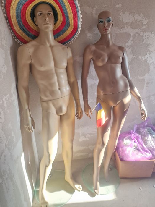 Vând manechin băiat/fată dimensiuni reale