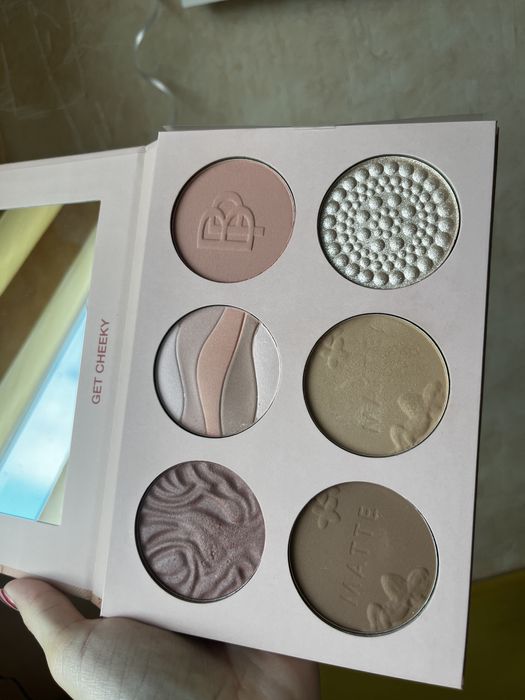 Bellapierre палитра руж, бронзант, хайлайтър