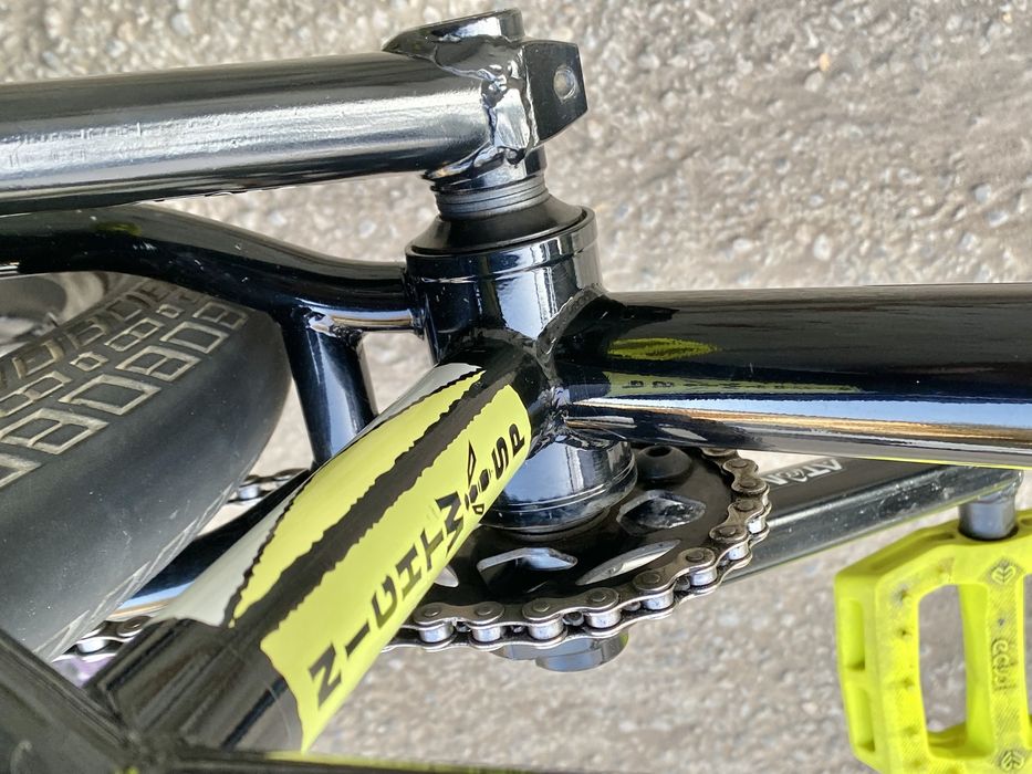 ВМХ-велосипед Eastern Nightwasp 20 дюймов.