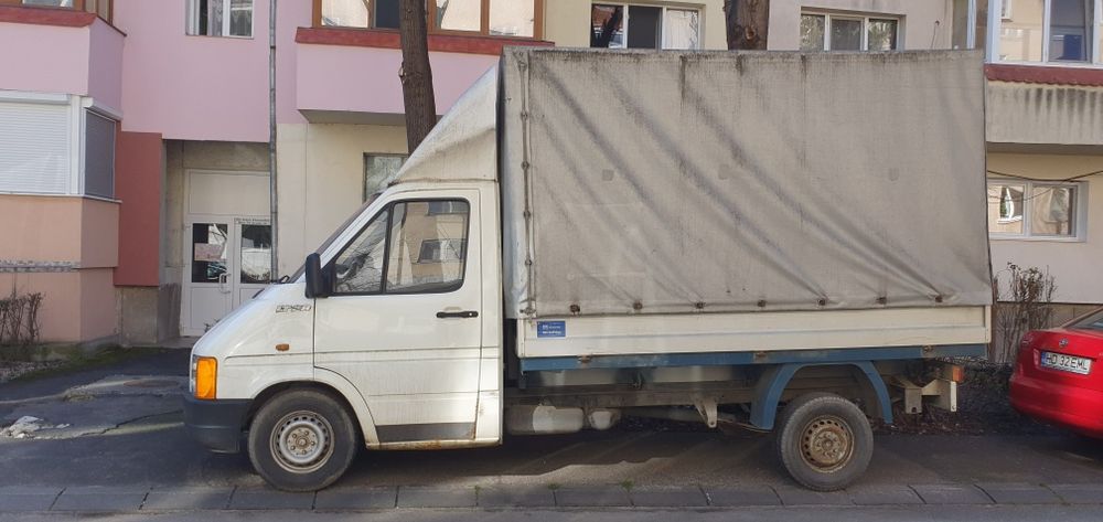 Camionetă LT 28.