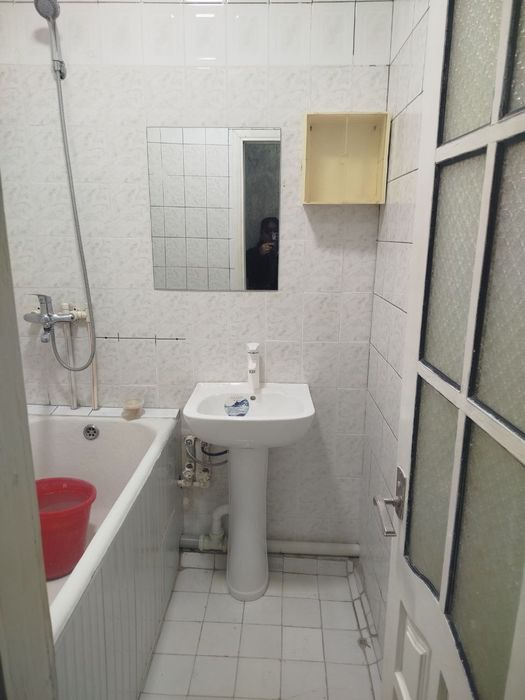 Квартира 5мик 1этаж 3хоналик сотилади