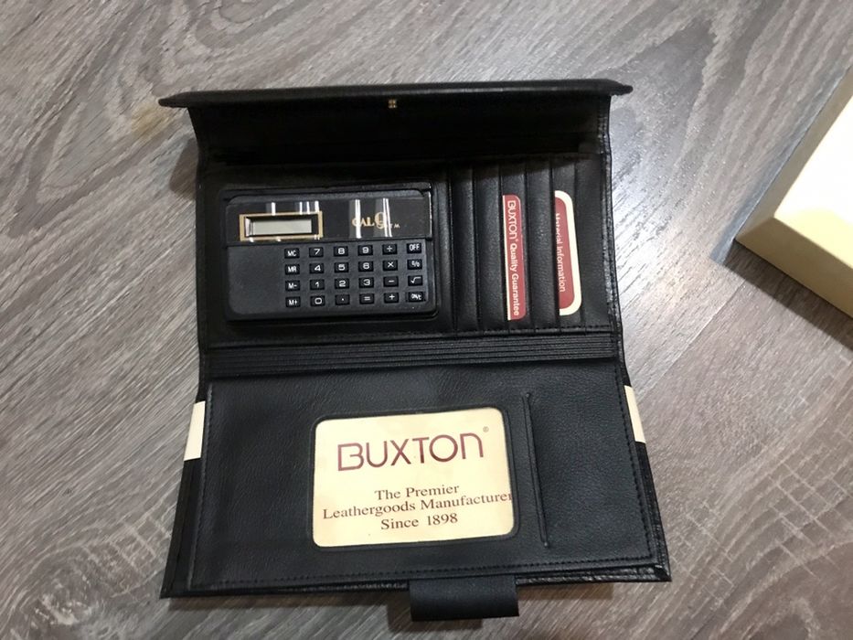 Дамски кожен порфейл