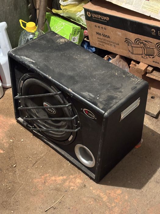 Продам сабвуфер