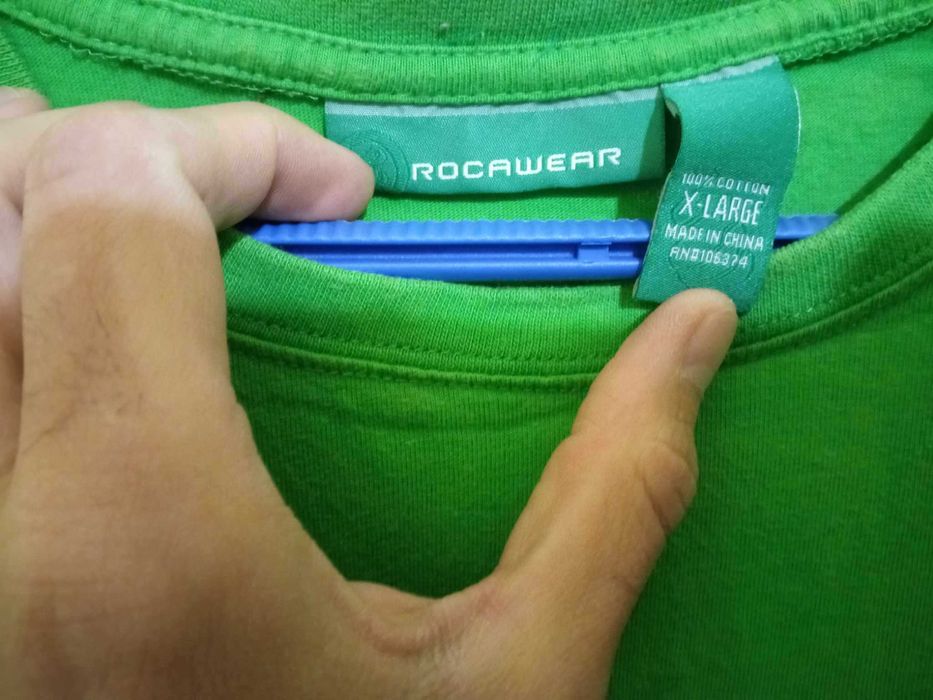 Оригинални мъжки дънки Ecko в топ състояние и тениска Jay-Z (Rocawear)