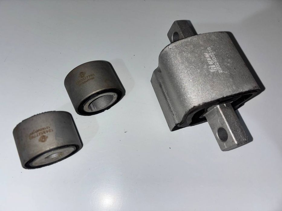 Запчасти на mersedes w202