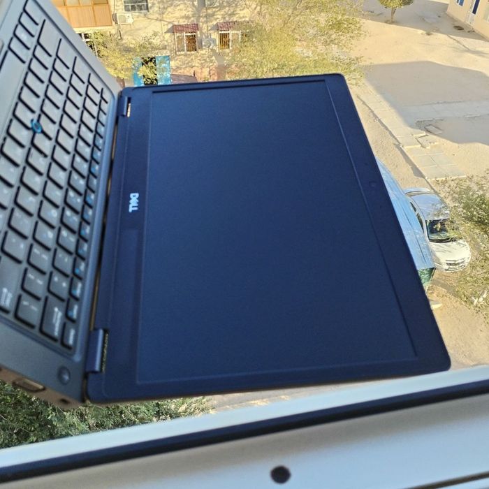 Ноутбук: Dell Latitude 5490 (USA)
Ҳолати: Аъло
Экран: 14 дюйм  (IPS 19