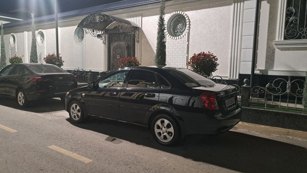 Jentra 2020 toza srochna sotiladi