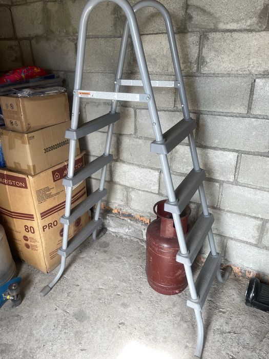 Бассейн Bestway Steel Pro MAX