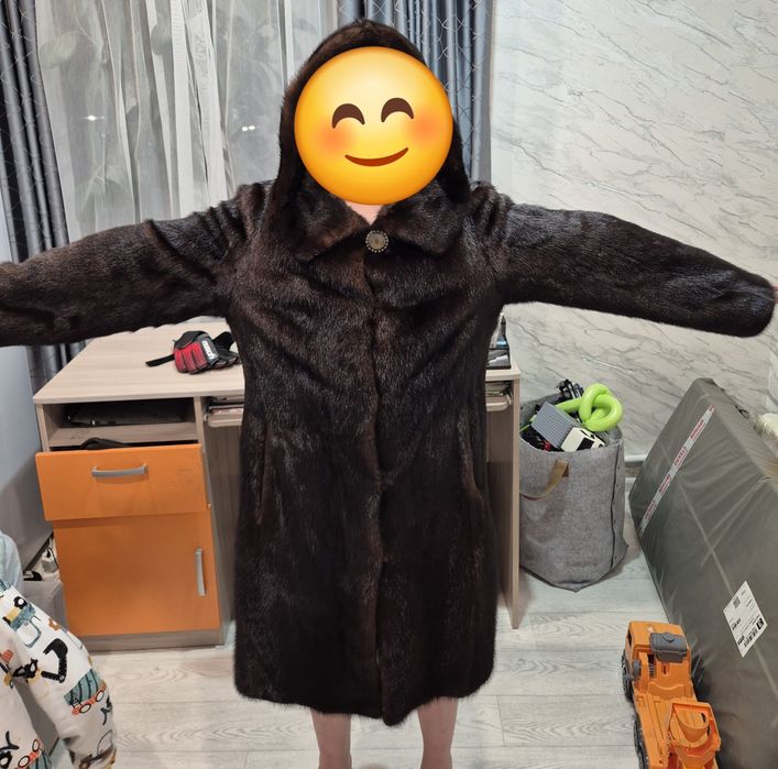 Продам норковую шубу