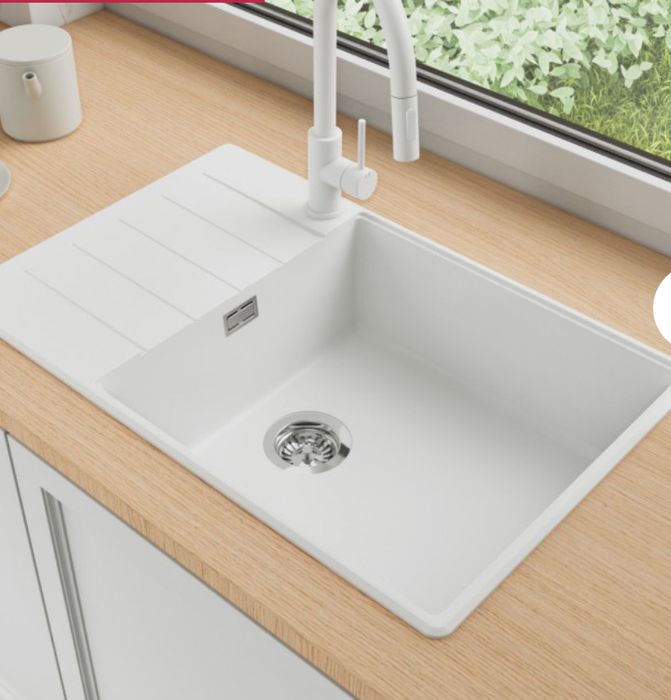 Chiuvetă alba granit cu o singură cuvă cu scurgător