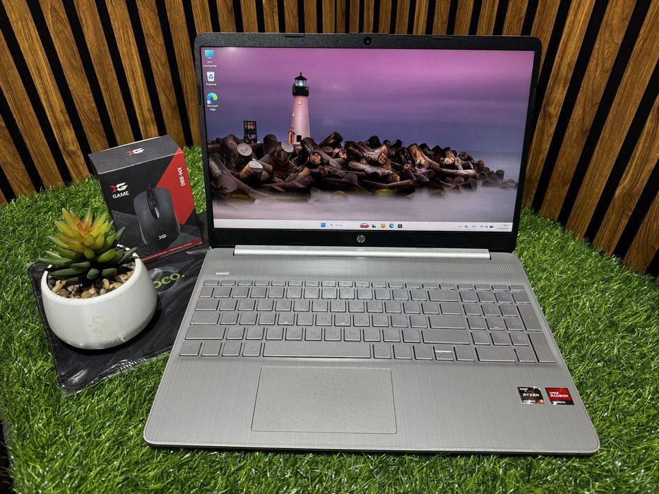 Ноутбук Hp Laptop 15s AMD Ryzen5-5500U/8GB/SSD512GB/Radeon