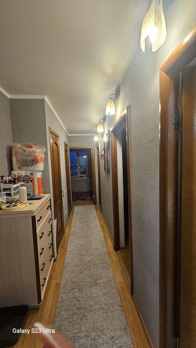 Продам 5ти комнатную квартиру
