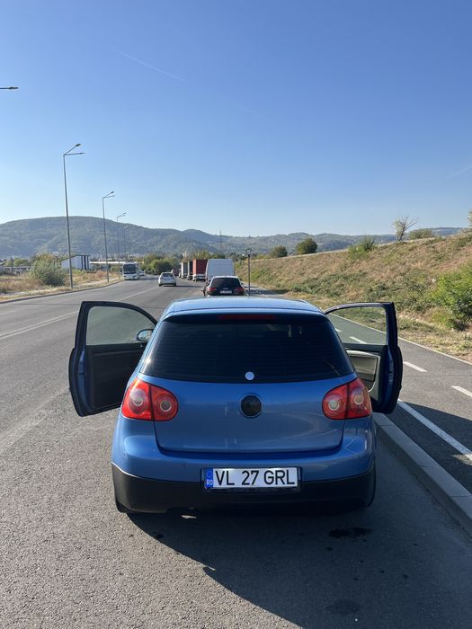 VOLKSWAGEN Golf 2004 — imagine 4