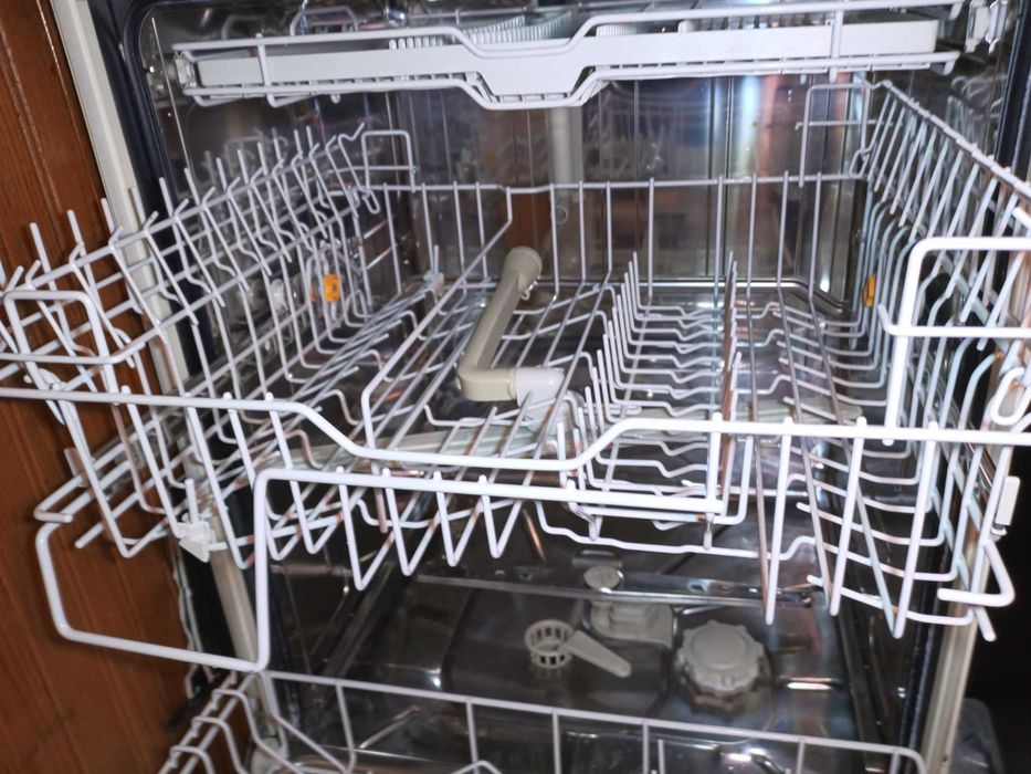 Миялна, съдомиялна Миеле Miele