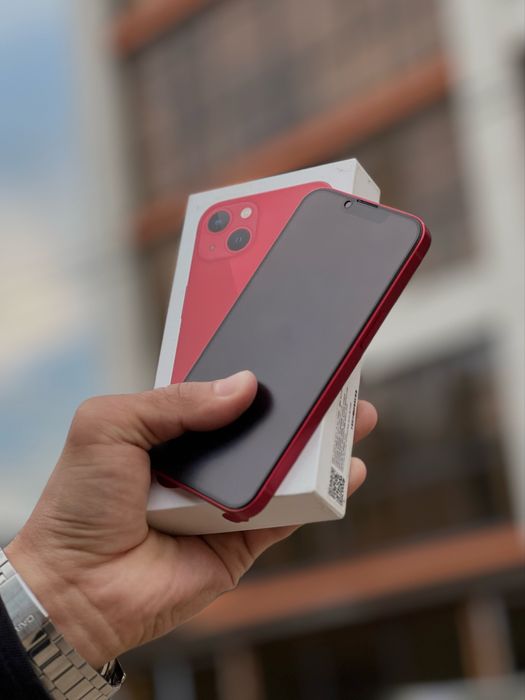 iPhone 13 Red 128Gb