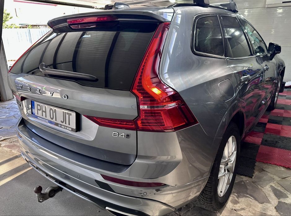 VOLVO XC60 2021 — imagine 4