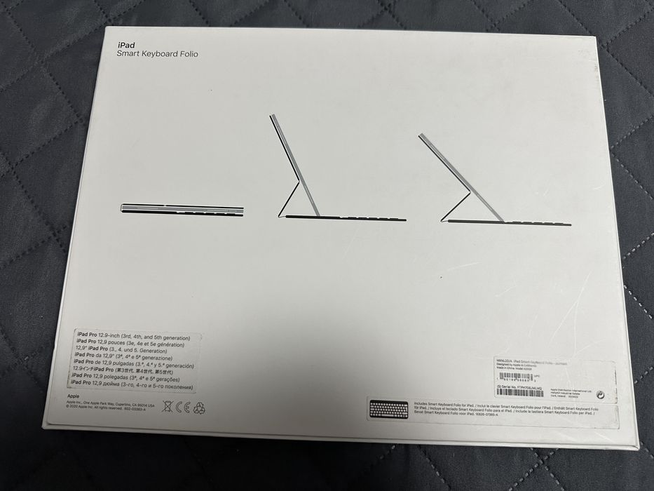 iPad  Smart Keyboard Folio iPad Pro 12.9 gen,3, 4 si 5 Noua