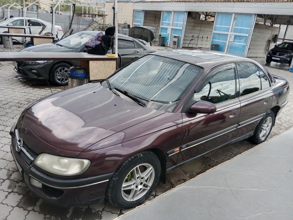 Продам авто. Омега Б. г.Экибастуз