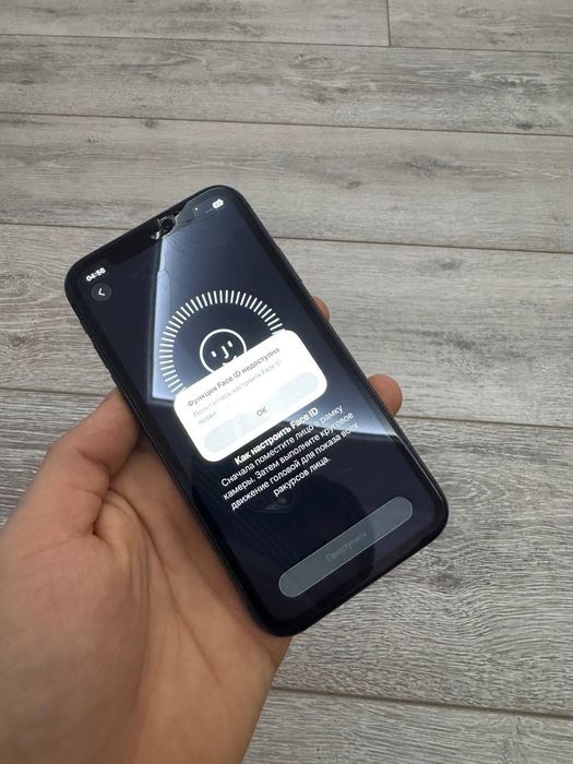 iphone 11 64 Oynasi singan