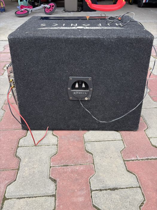 Subwofer Hifonics si unu Crunch