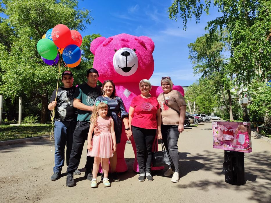 Экспресс поздравление 2 мишки яркие