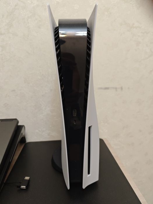 продам пс5 1т память