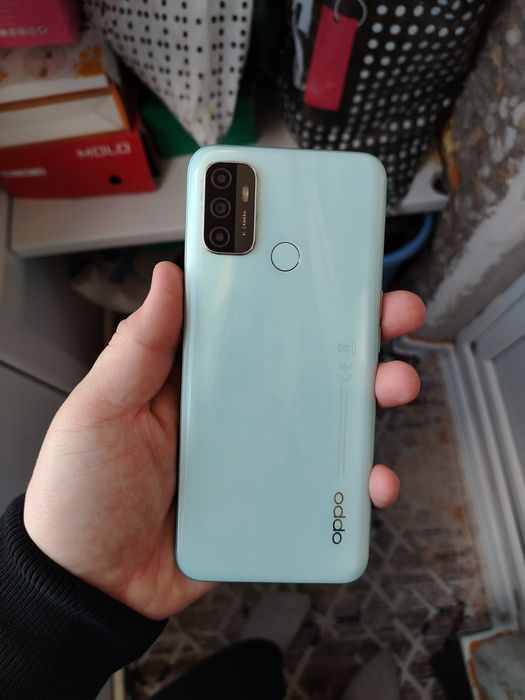 Продам телефон в отличном состоянии