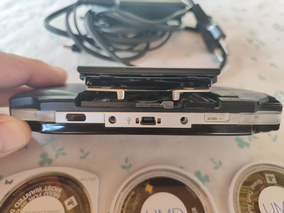 PSP  плюс 9 игри