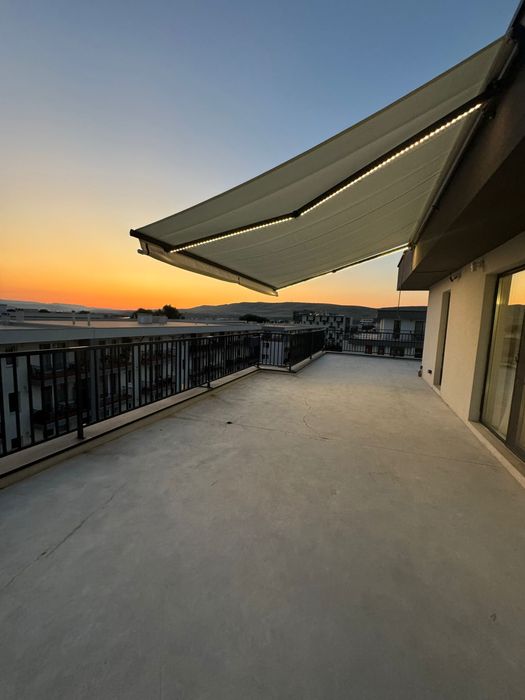 Vand pergola retractabila cu senzor de vant