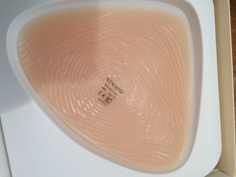 Гръдна протеза Amoena