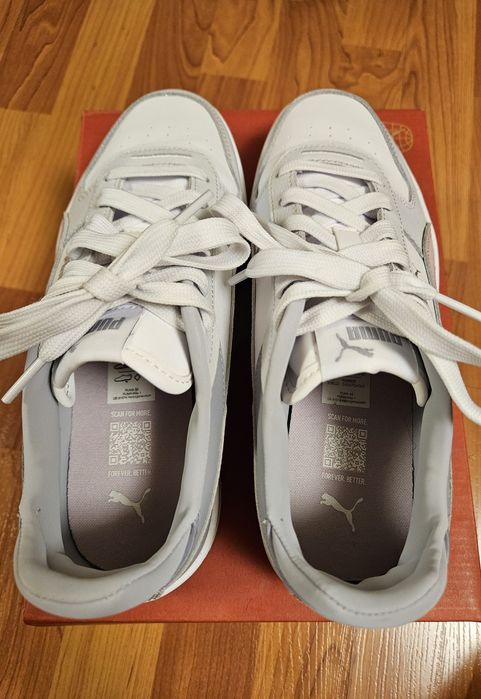 Женские кроссовки puma