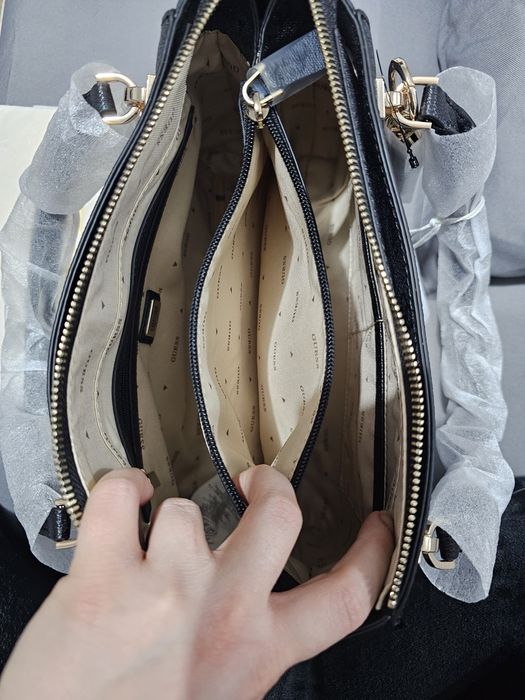 Geanta GUESS Noelle ll luxury satchel