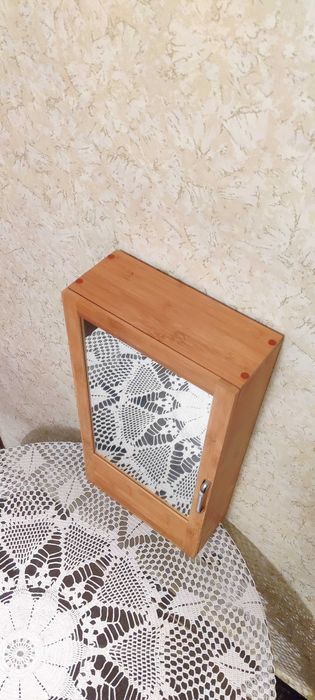 Стилно бамбуково шкафче за баня, кухня, спалня или хол