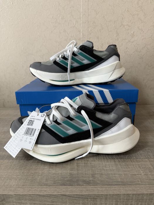 Спортни обувки Adidas