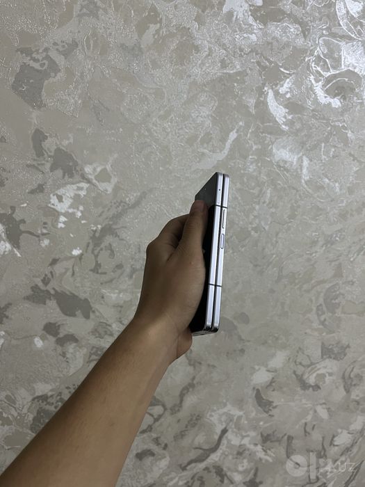 Samsung Z Fold 5 sotiladi