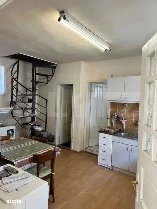 Apartament la casa, 58 mp + gradina de 380 mp