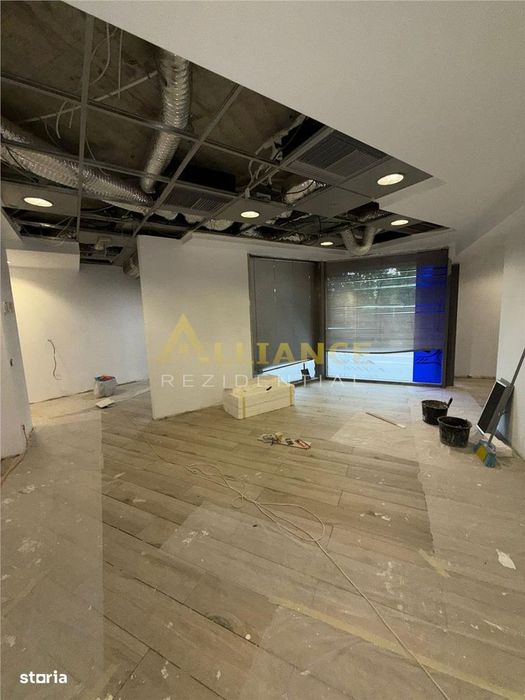 Spatiu comercial de vanzare || vizibilitate mare || trafic intens || T